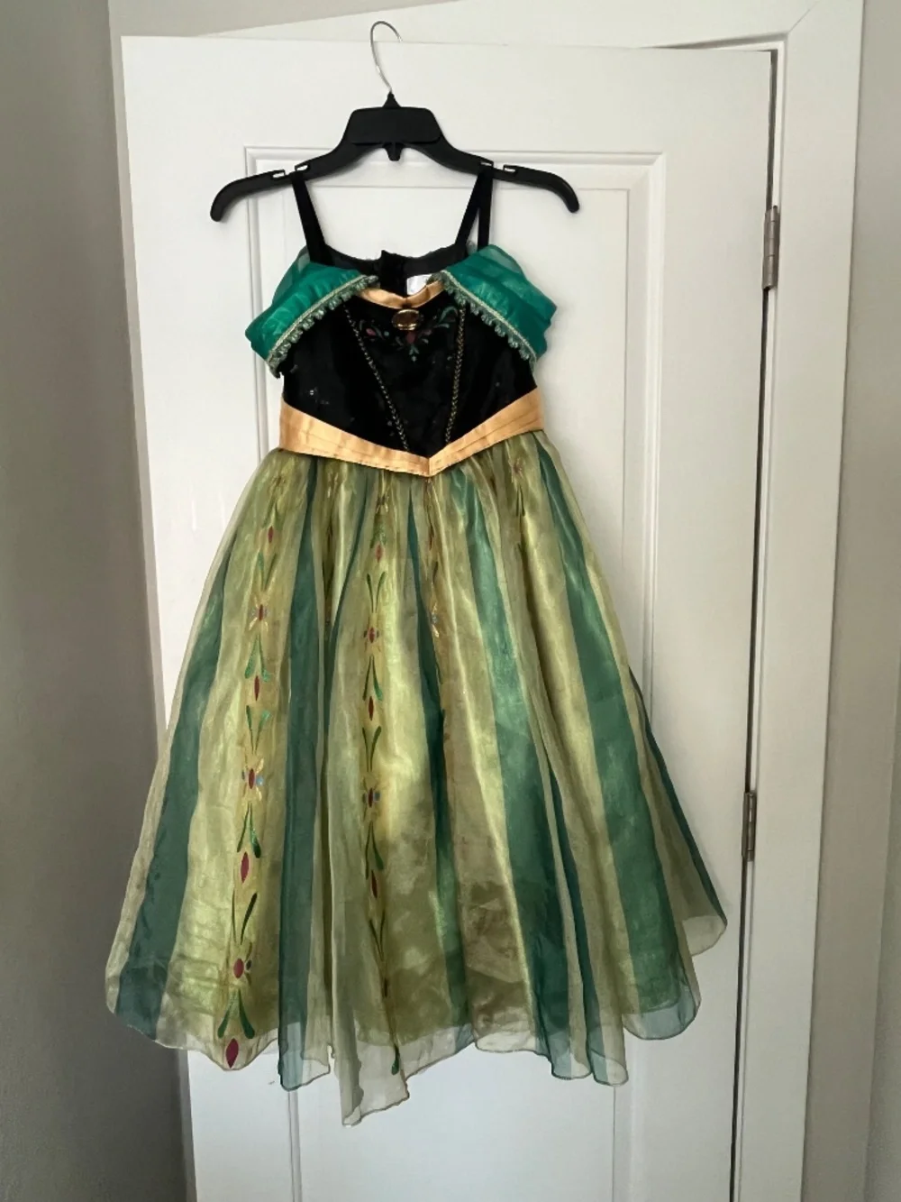 Authentic 2015 Disney Store Frozen Princess Anna Coronation Gown Costume Sz 7/8